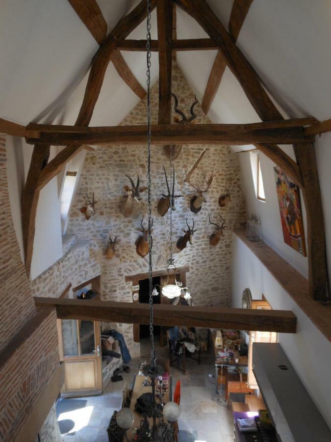 Les Chambres De La Basilique Neuvy-Saint-Sépulchre Extérieur photo