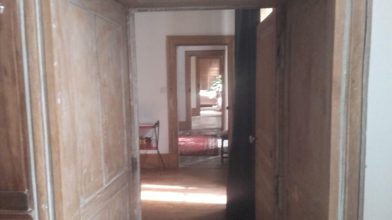 Les Chambres De La Basilique Neuvy-Saint-Sépulchre Extérieur photo